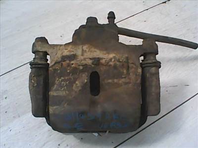 TOYOTA YARIS VERSO 00-05 Bal első féknyereg munkahengerrel