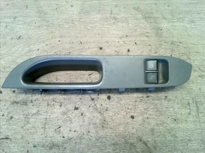 SEAT CORDOBA 02.09-08.02 Bal első ablakemelő kapcsoló