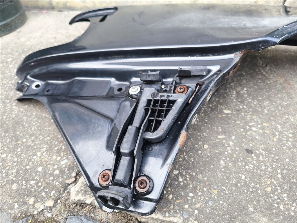 Audi 100 / 200 (C4 - 4A) (C4 - 4A) bontott alkatrészei 2. kép