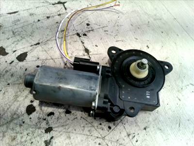 FORD FUSION 05.10.01- Jobb első ablakemelő motor