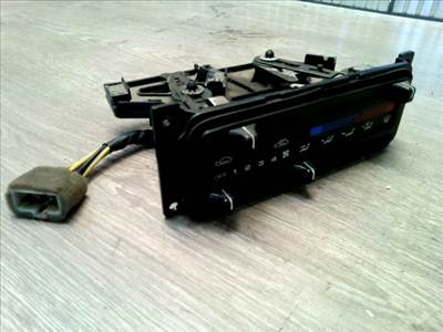 HYUNDAI PONY 89-94 Középkonzol vezérlőpanel