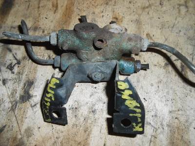 MITSUBISHI CARISMA 95.05-99.07 Fékcső elosztó