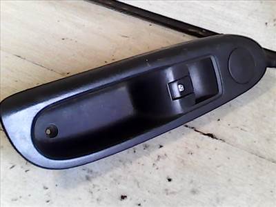 RENAULT CLIO 06-09 Jobb első ablakemelő kapcsoló