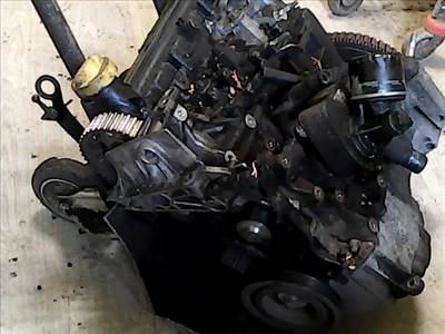 RENAULT CLIO 06-09 Motor, diesel fűzött blokk hengerfejjel