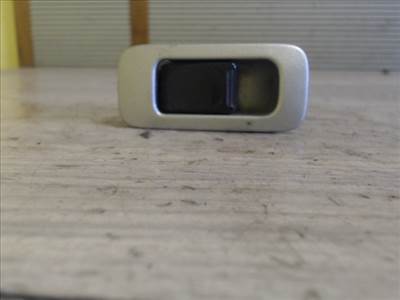 SUZUKI LIANA Bal hátsó ablakemelő kapcsoló