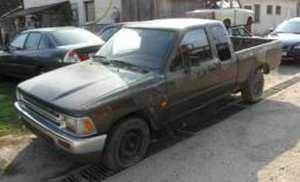 TOYOTA HILUX Bal első fixüveg ajtóban