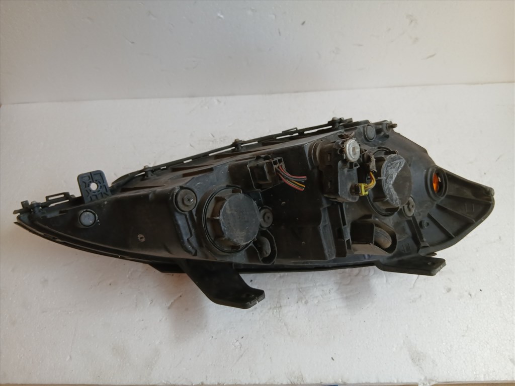 8495 SSANGYONG Kyron 2005-2007 Lámpa , Fényszóró   Projektoros Bal első  2. kép
