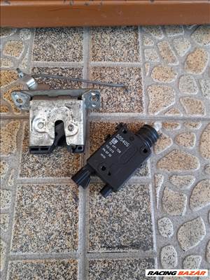 Opel Astra G Csomagtér zár szerkezet