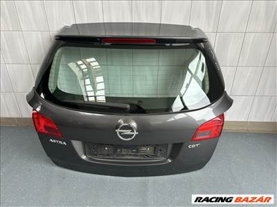 Opel Astra J csomagtér ajtó rozsdamentes Kombi kivitelhez