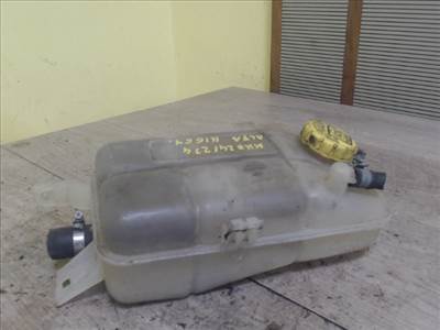 ALFA ROMEO ROMEO 147 04.10-10.05 Kiegyenlítő tartály