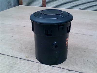 ALFA ROMEO ROMEO Mito 2008.11.01- Szellőző jobb