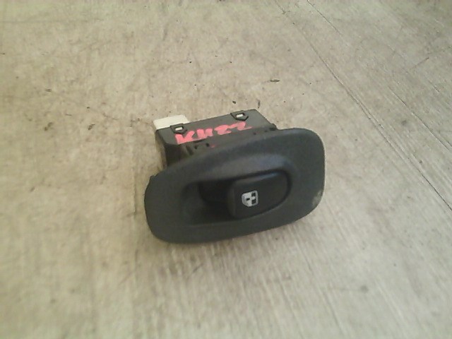 HYUNDAI ACCENT 03-06 Bal hátsó ablakemelő kapcsoló 1. kép