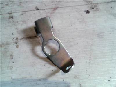 LADA NIVA 2121 Fékcső biztosító lemez