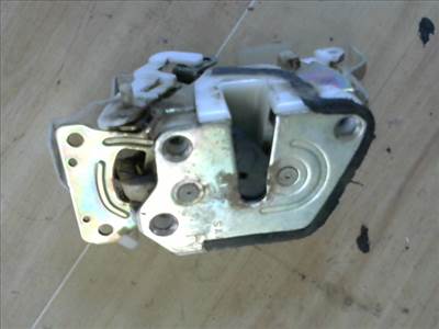 MITSUBISHI L200 01-07 Jobb tolóajtó zárszerkezet