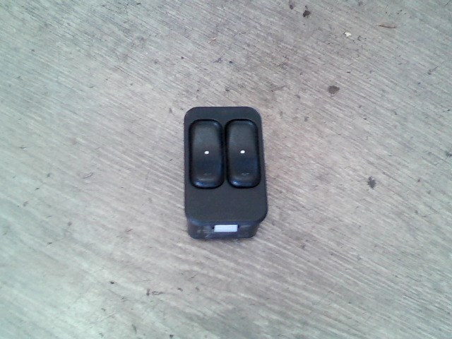 OPEL ASTRA G 97-04 Bal első ablakemelő kapcsoló 1. kép