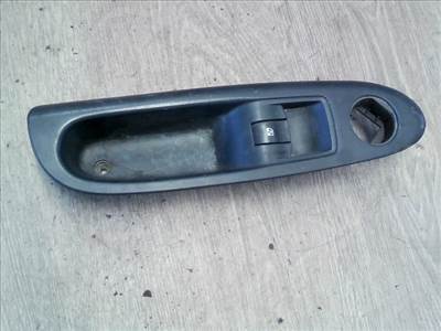 RENAULT CLIO 06-09 Jobb első ablakemelő kapcsoló