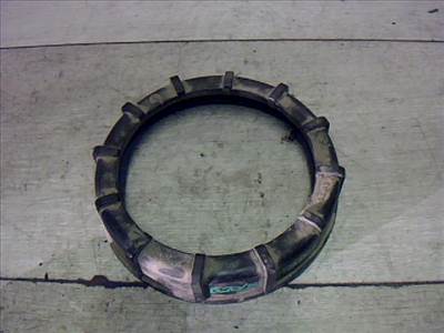 SKODA FABIA 99-07 Üzemanyag szivattyú befogató műanyag anya