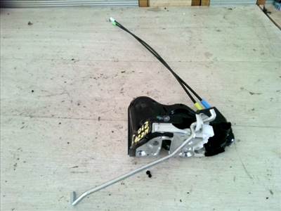 SUZUKI Celerio 2014.03.01- Jobb hátsó ajtó zárszerkezet központi záras