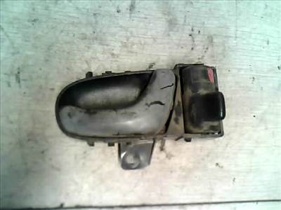 SUZUKI SWIFT 89-96 Jobb első belső kilincs
