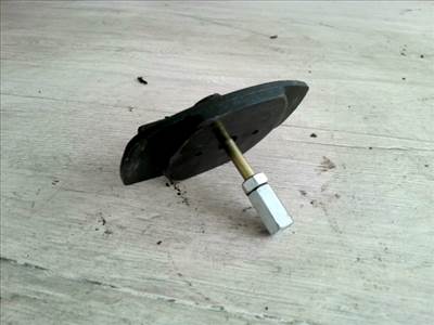 SUZUKI SWIFT 96-05 Pótkerék rögzítő