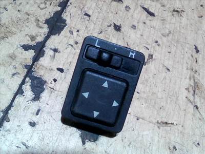 TOYOTA AVENSIS 01-03 Elektromos tükör állító kapcsoló