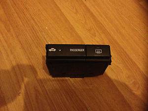 TOYOTA AVENSIS 03-07 PÁRAMENTESÍTŐ, UTASOLDALI ZÁR KAPCSOLÓ