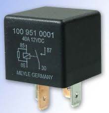 VOLKSWAGEN bora relé