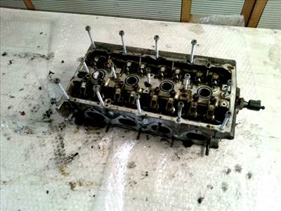VOLKSWAGEN JETTA V 05-10 Hengerfej. benzines