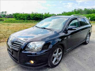 Toyota Avensis T25 d4d d-cat 177LE kombi fekete xenon bőr 17" stb alkatrészei