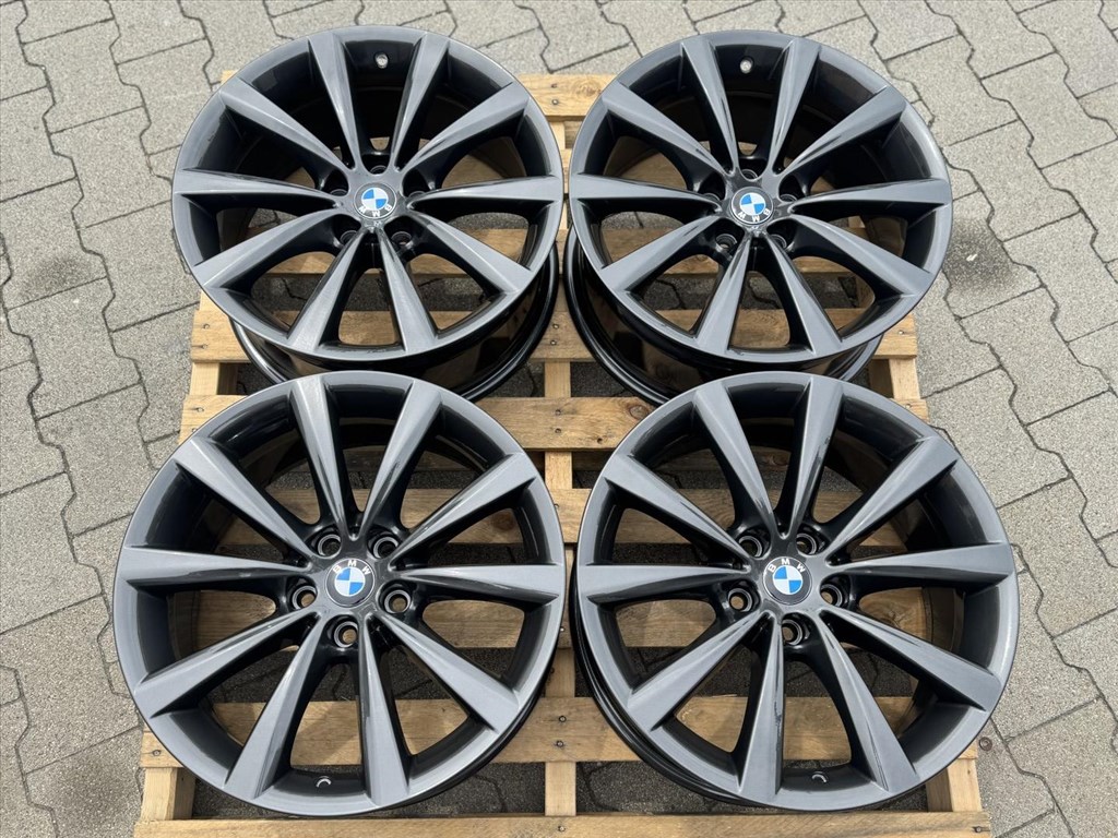 R18 5x112 Original BMW STYLING 642 - 8J ET30 - G11 G12 G30 G31  G32 3. kép