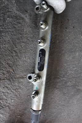 Toyota Yaris1 1999-2005 1.4D 1ND közösnyomócső 23810-33010