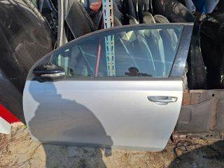 Volkswagen Golf VI VW GOLF VI Bal első Ajtó (Részeivel)