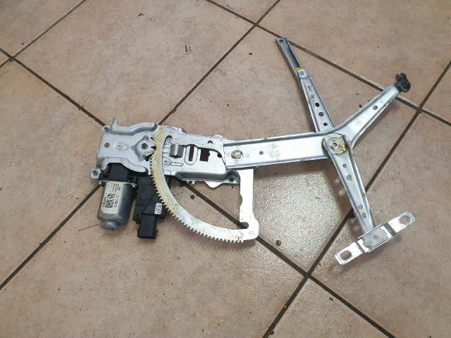 Opel Corsa C Bal első ablakemelő  13173065 2. kép