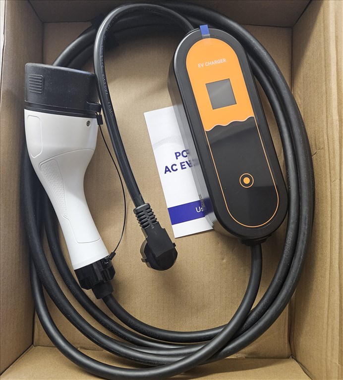 Eladó új 5m EVSE EV töltő Type 2 1 fázis (3, 6kw) 8-16A EU dugó elektromos járműhöz 2. kép