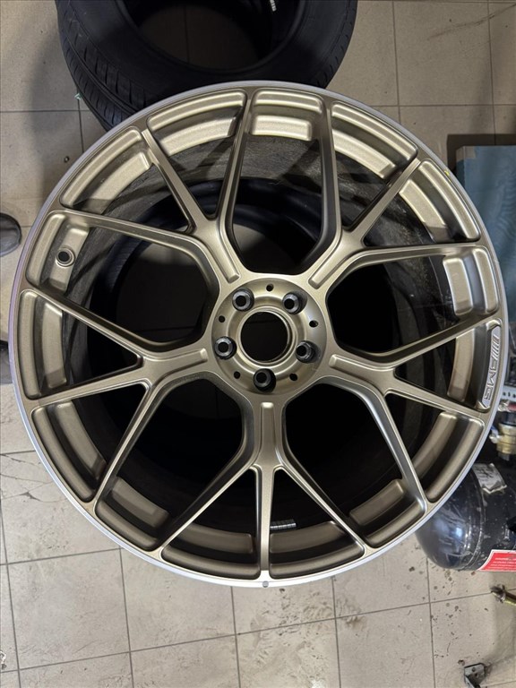 R21 Original mercedes 10.5J ET42 - A192 401 1300 A1924011300 1db felni 2. kép