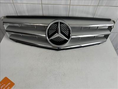 Mercedes C-osztály W204 díszrács Avantgard (facelift előtti)
