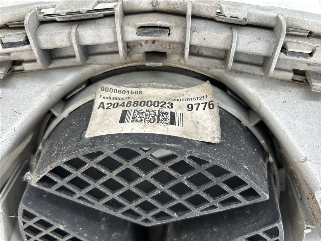 Mercedes C-osztály W204 díszrács Avantgard (facelift előtti) 6. kép