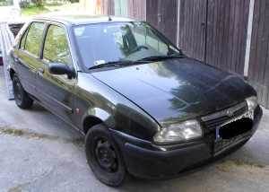 MAZDA 121 96- Jobb hátsó ajtóüveg