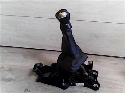 MAZDA 2 03.04-07.11 Váltó kulissza