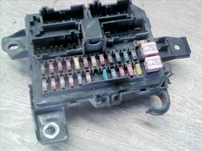 MAZDA Tribute 2001.01.01-2007.12.31 Biztosítéktábla BCM BSI BSM SAM GEM modul Utastér