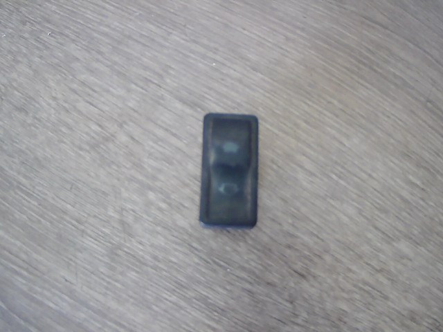 PEUGEOT 306 93-97 Ablakemelő kapcsoló pozíció független 1. kép