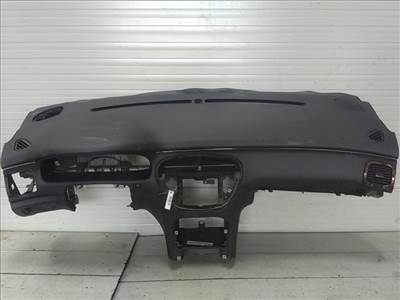 PEUGEOT 607 Műszerfal héj