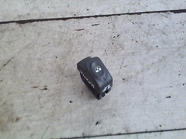 RENAULT MEGANE SCENIC 99-03 Jobb első ablakemelő kapcsoló 1. kép