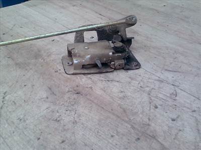 TOYOTA HIACE 95- Jobb tolóajtó zárszerkezet