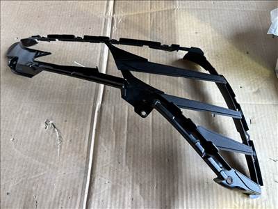 Hyundai Tucson (NX4) Első fényszóró betét JOBB, Új 92158n7000