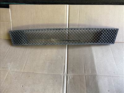 BMW 1-es sorozat E81, E82, E87, E88 Első lökhárító alsó rács 51117178710