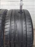 275/3020" újszerű Goodyear nyári gumi gumi