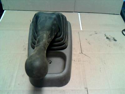 FIAT PUNTO I. VÁLTÓSZOKNYA+VÁLTÓKAR 1,2I