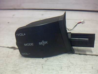 FORD FOCUS 04- Rádió kapcsoló