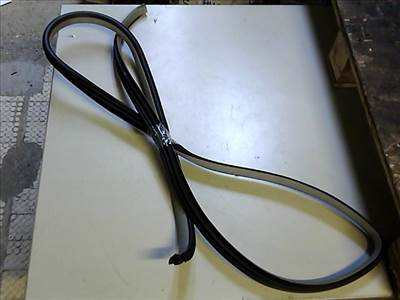 KIA CERATO Jobb első ajtó kéder gumi